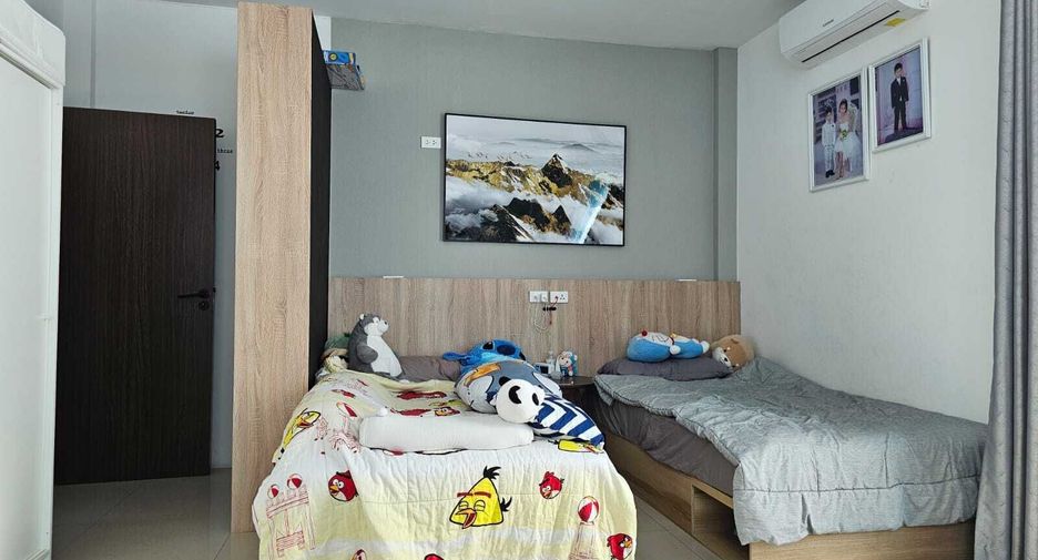 For sale 2 bedrooms townhouse in Hua Hin, Prachuap Khiri Khan