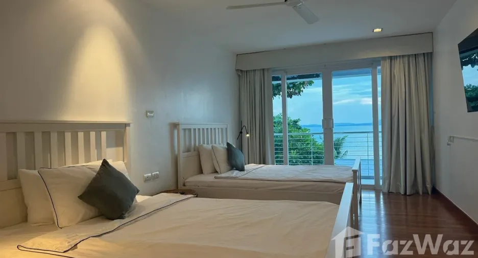 For rent 4 bedrooms condo 