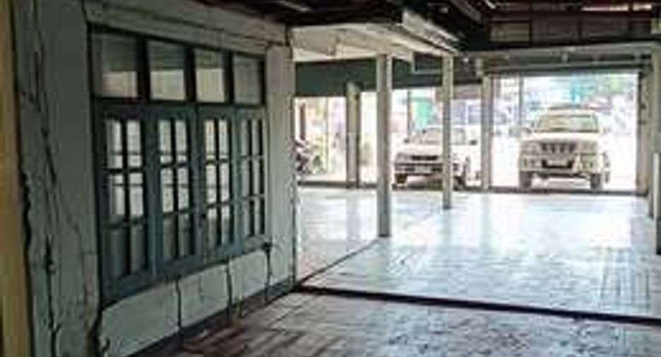 For rent 1 bed retail Space in Mueang Buriram, Buriram