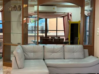Haus zur Miete mit 4 Zimmer in Bang Lamung, Chonburi