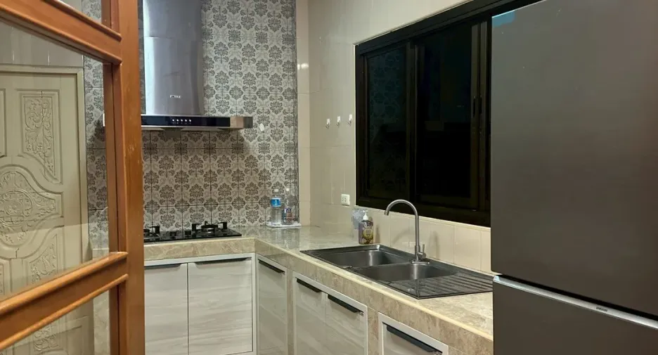 For rent 4 bedrooms house in Bang Lamung, Chonburi