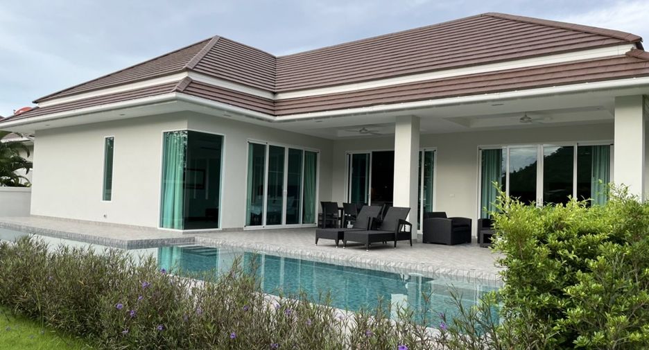 For sale 2 ベッドルーム villa in Hua Hin, Prachuap Khiri Khan