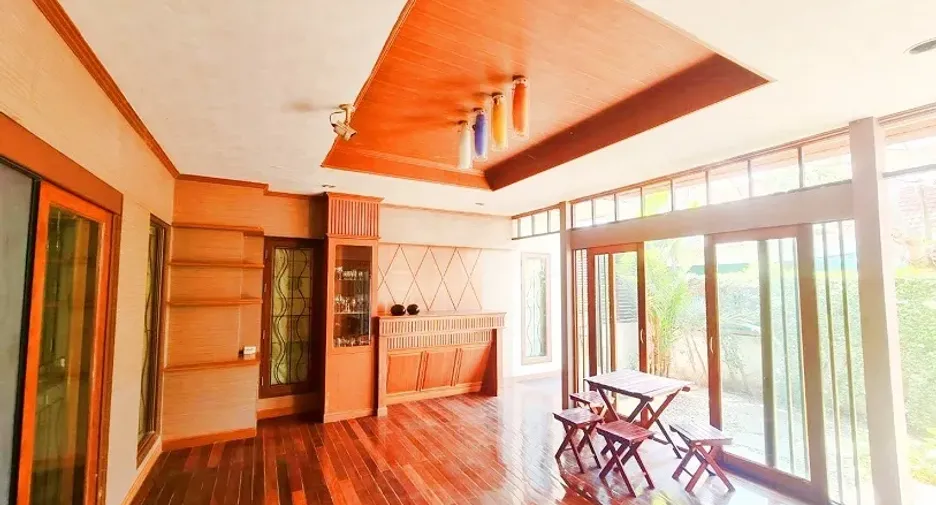 ขาย 5 ห้องนอน บ้านเดี่ยว ใน เมืองขอนแก่น, ขอนแก่น
