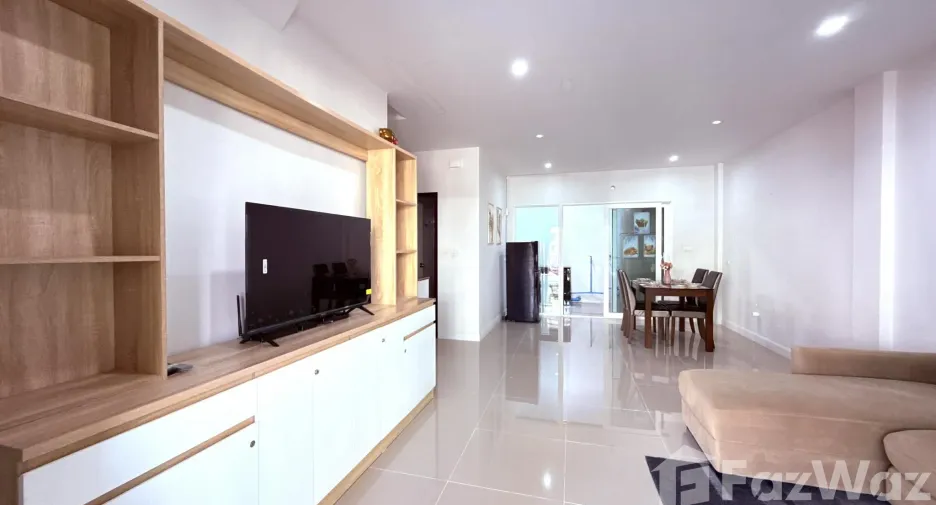 Casa en alquiler de 3 habitaciones en Thalang, Phuket
