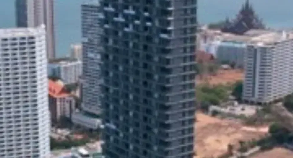 For sale そして for rent 2 ベッドルーム condo in Bang Lamung, Chonburi