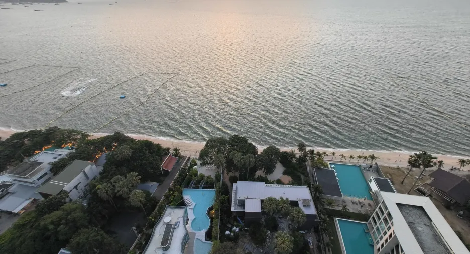 For sale そして for rent 2 ベッドルーム condo in Bang Lamung, Chonburi