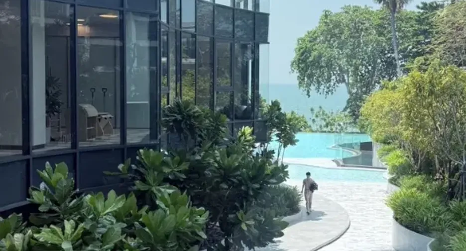 For sale そして for rent 2 ベッドルーム condo in Bang Lamung, Chonburi