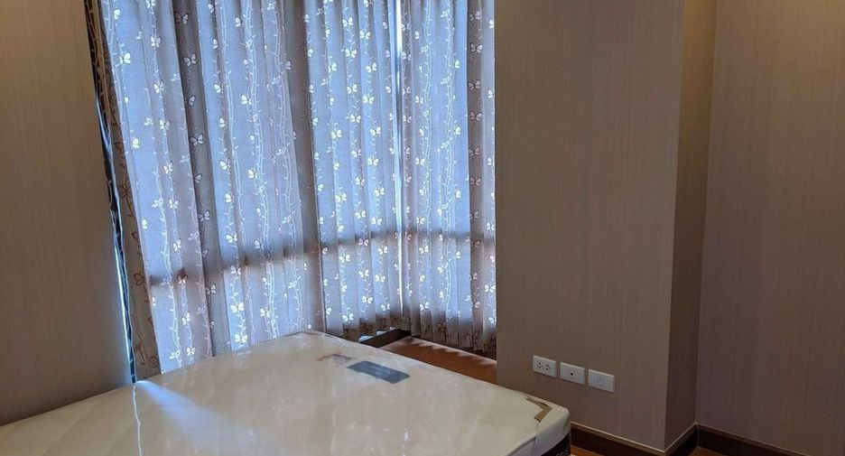 For sale 2 bedrooms condo in Lat Krabang, Bangkok