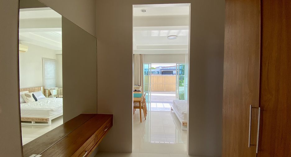 For sale 4 bedrooms villa in Thalang, Phuket
