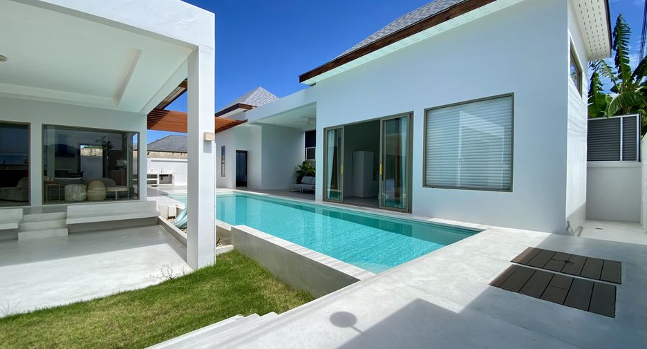 For sale 4 bedrooms villa in Thalang, Phuket