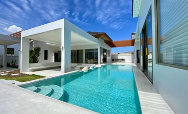 Villa zum Kauf mit 4 Zimmer in Thalang, Phuket