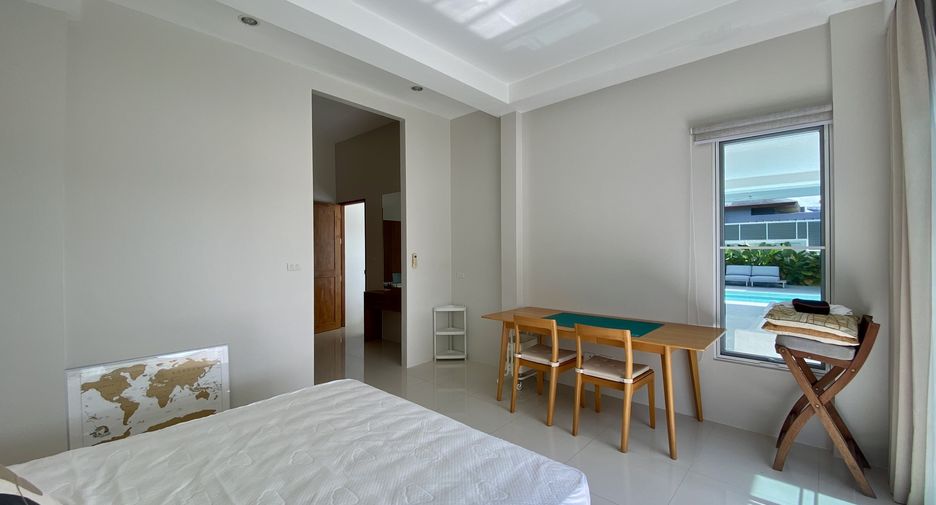 For sale 4 bedrooms villa in Thalang, Phuket