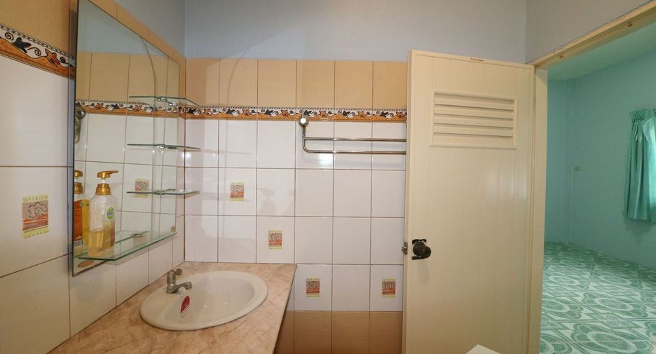 For sale 3 bedrooms house in Mueang Udon Thani, Udon Thani