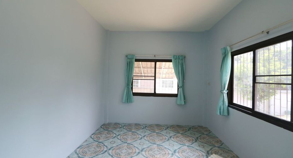 For sale 3 bedrooms house in Mueang Udon Thani, Udon Thani