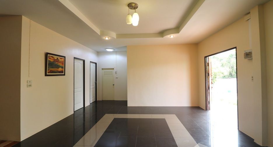 For sale 3 bedrooms house in Mueang Udon Thani, Udon Thani
