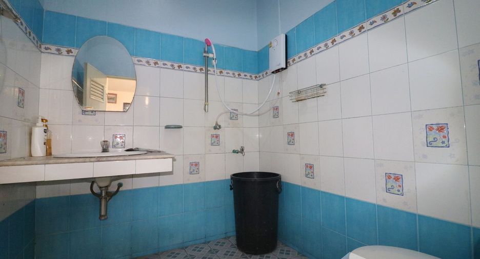 For sale 3 bedrooms house in Mueang Udon Thani, Udon Thani