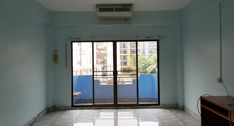 À vendre 10 chambres hôtel à Bang Lamung, Chonburi