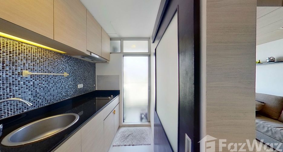 For sale and for rent 2 bedrooms condo in Si Racha, Chonburi