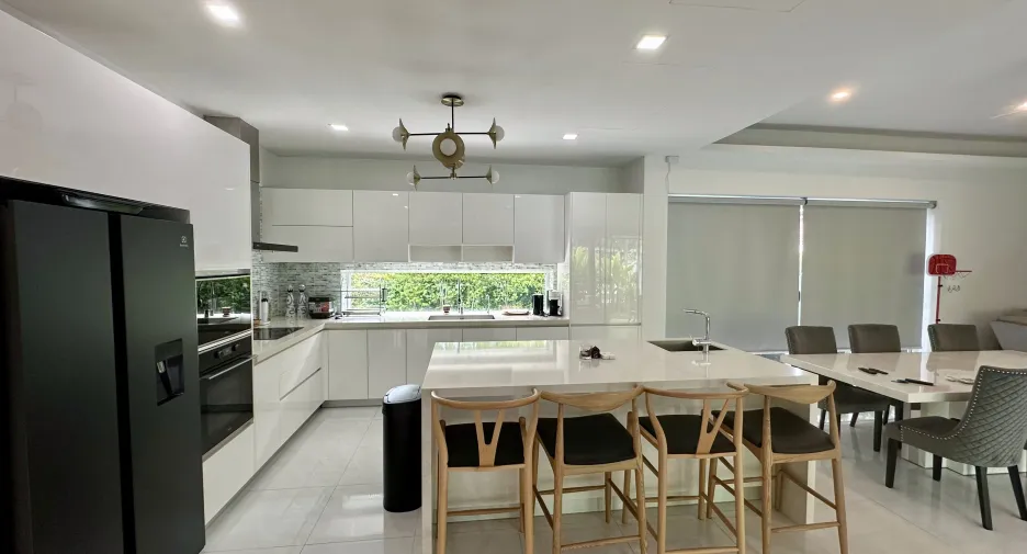 For sale and for rent 3 bedrooms villa in Kathu, Phuket