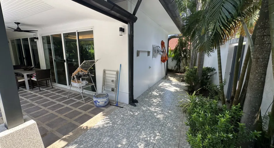 For sale and for rent 3 bedrooms villa in Kathu, Phuket