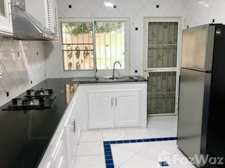 À louer 3 chambres maison à Bang Lamung, Chonburi