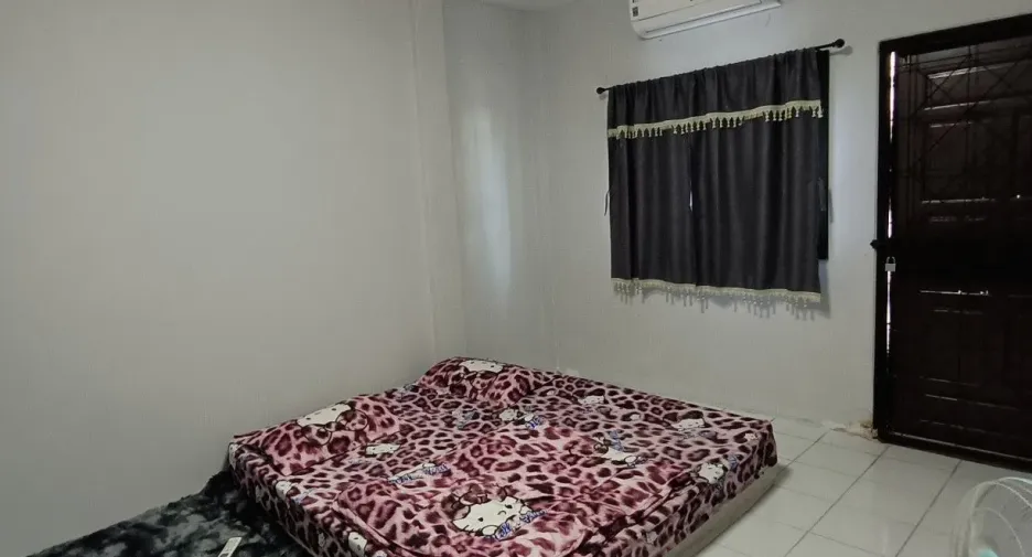 Casa adosada en venta de 2 habitaciones en Mueang Khon Kaen, Khon Kaen