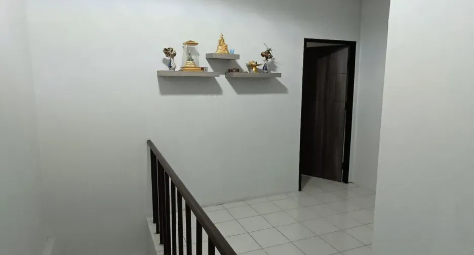 Casa adosada en venta de 2 habitaciones en Mueang Khon Kaen, Khon Kaen