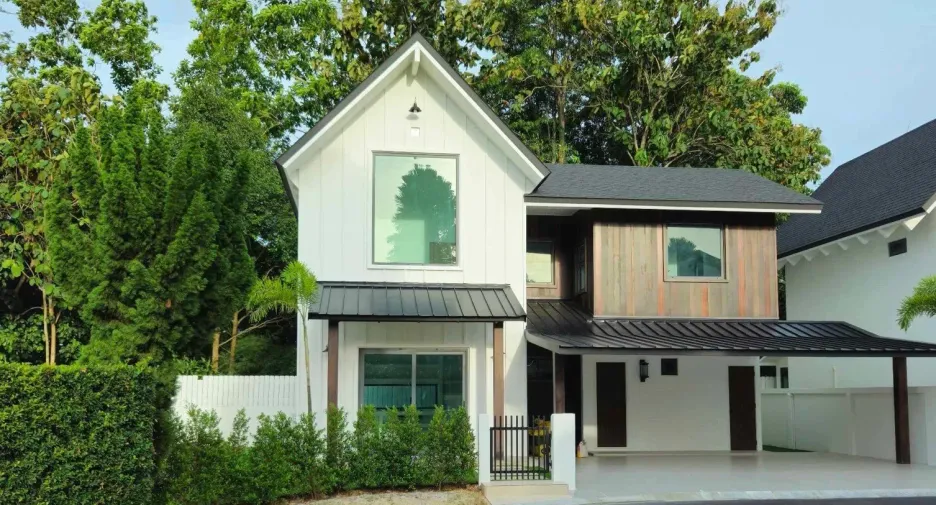 For sale 4 bedrooms house in Hat Yai, Songkhla