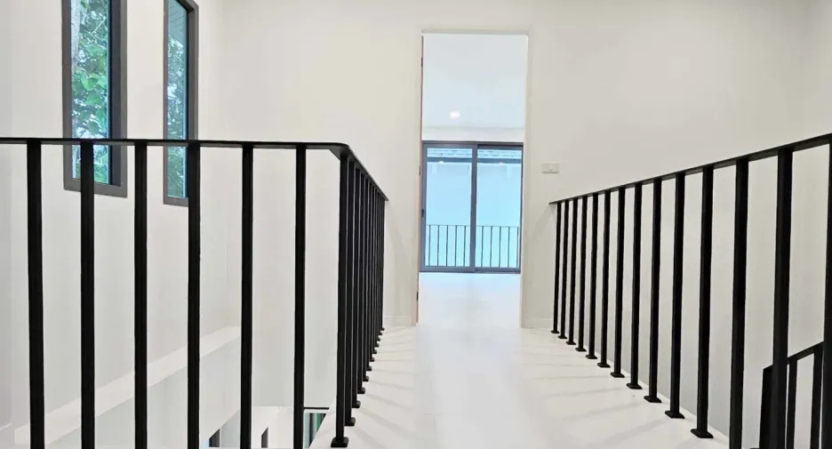 For sale 4 bedrooms house in Hat Yai, Songkhla