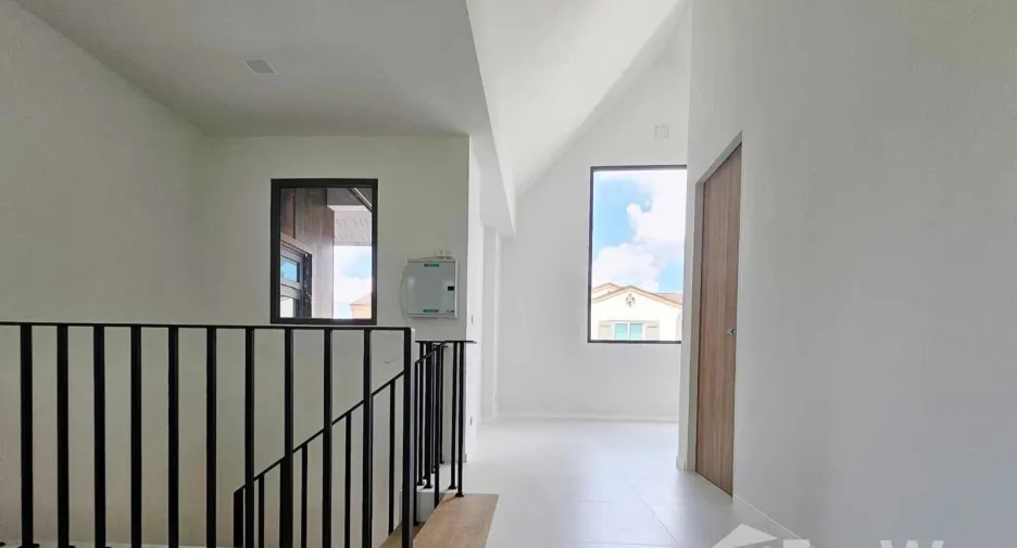 For sale 4 bedrooms house in Hat Yai, Songkhla