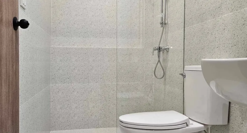 For sale 4 bedrooms house in Hat Yai, Songkhla