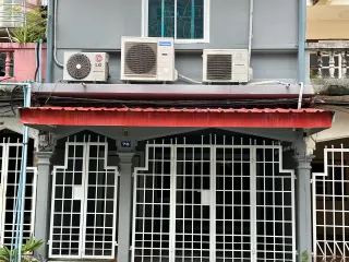 Casa adosada en venta de 2 habitaciones en Hat Yai, Songkhla