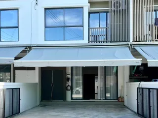 For Rent 3 Bedroom Townhouse In Bang Lamung, Chonburi