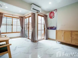 Reihenhaus zur Miete mit 3 Zimmer in Mueang Phuket, Phuket