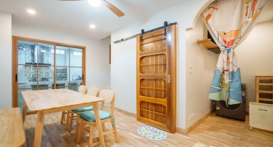 For rent 3 ベッドルーム townhouse in Mueang Phuket, Phuket