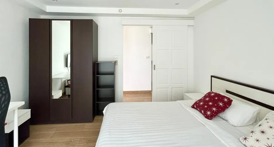 For sale 2 bedrooms condo in Mueang Phuket, Phuket