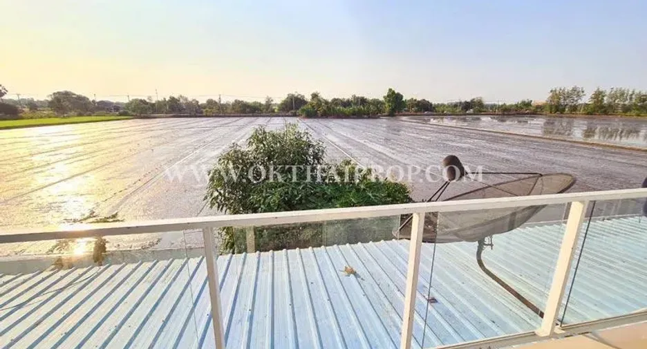 For sale 2 bedrooms townhouse in Lat Lum Kaeo, Pathum Thani