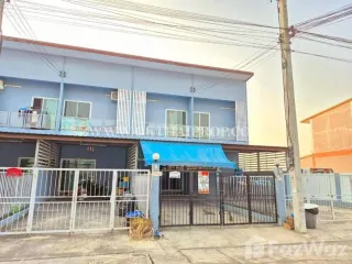 For sale 2 bedrooms townhouse in Lat Lum Kaeo, Pathum Thani