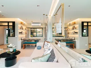 Casa en venta de 4 habitaciones en Khlong Sam Wa, Bangkok