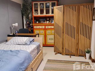 For sale 3 bedrooms condo in Huai Khwang, Bangkok