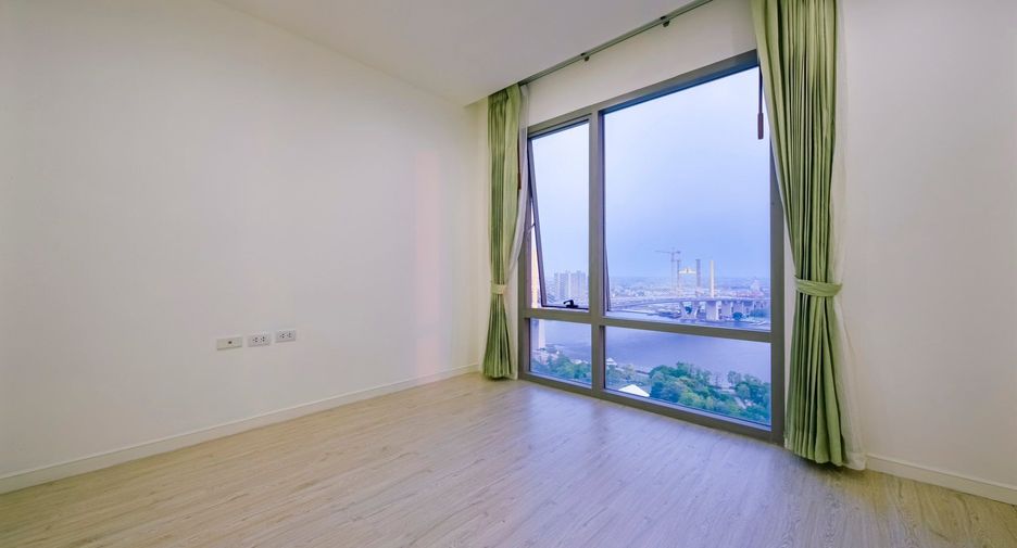 For sale 2 bedrooms condo in Yan Nawa, Bangkok