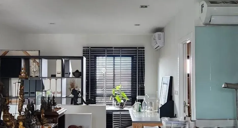 Reihenhaus zum Kauf mit 3 Zimmer in Suan Luang, Bangkok