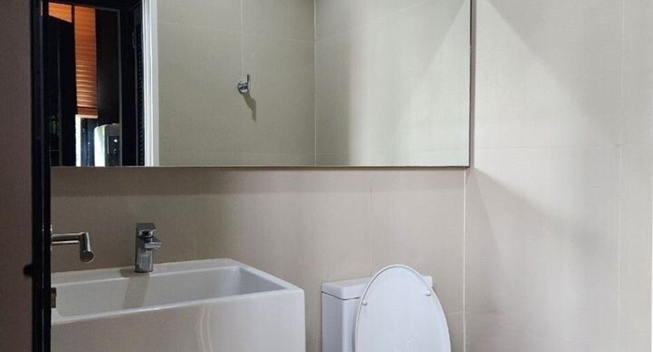For sale 3 bedrooms townhouse in Suan Luang, Bangkok