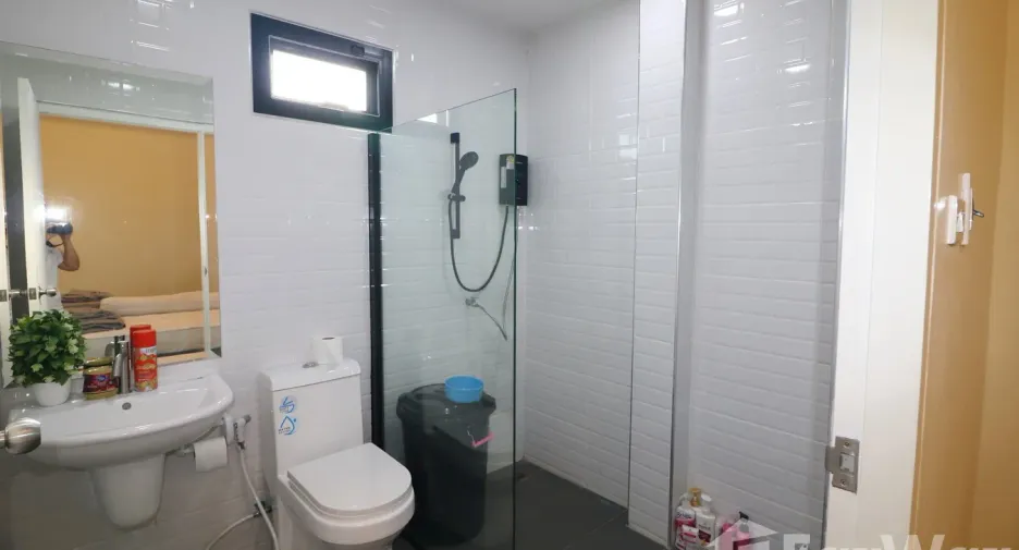 For sale 3 bedrooms house in Mueang Udon Thani, Udon Thani
