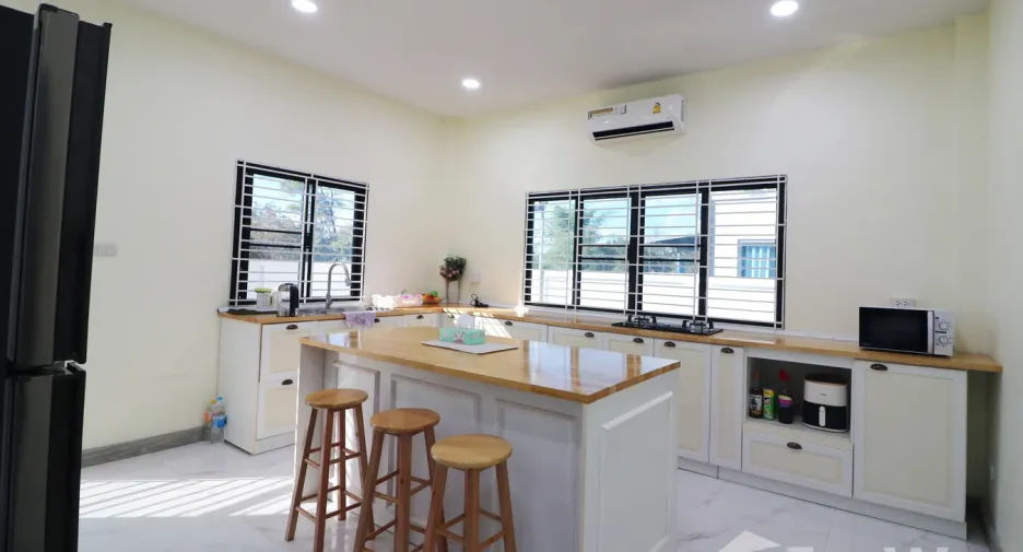 For sale 3 bedrooms house in Mueang Udon Thani, Udon Thani