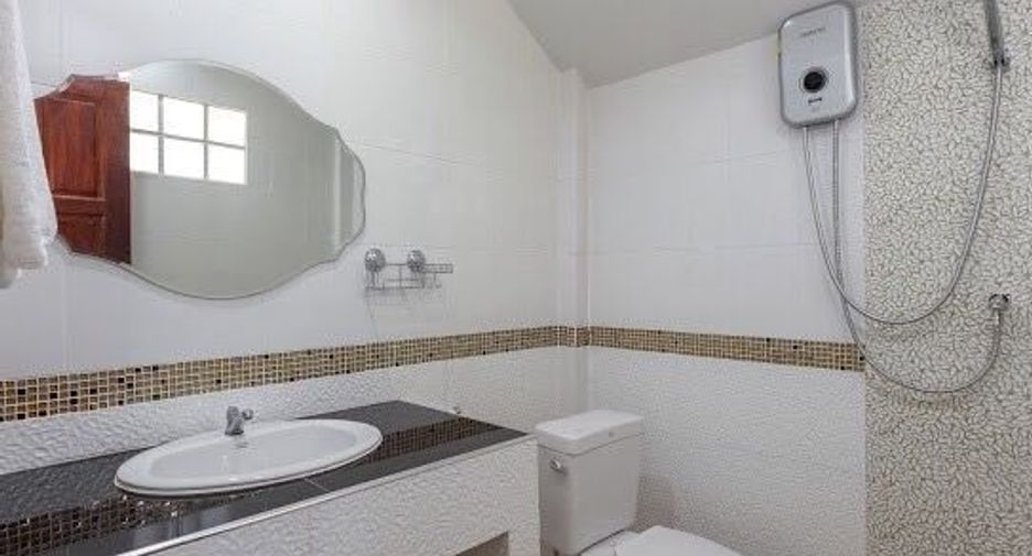 Villa en alquiler de 6 habitaciones en Kathu, Phuket