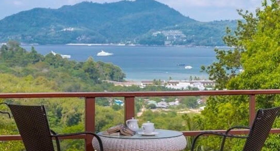 Villa en alquiler de 6 habitaciones en Kathu, Phuket