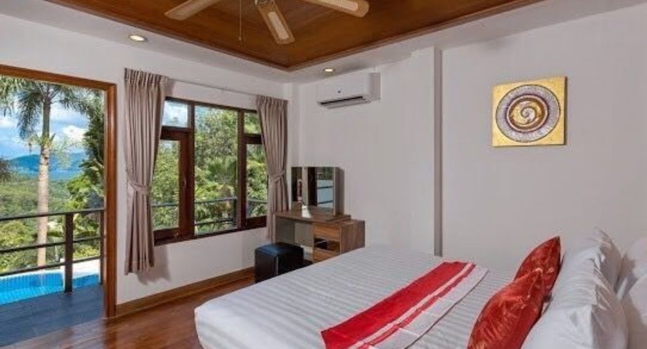 Villa en alquiler de 6 habitaciones en Kathu, Phuket