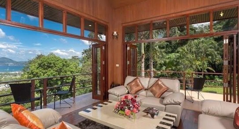 Villa en alquiler de 6 habitaciones en Kathu, Phuket