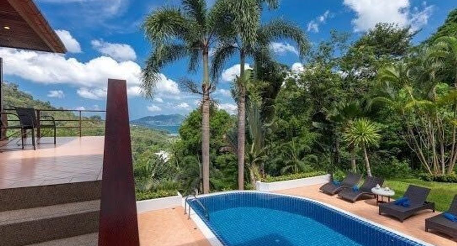 Villa en alquiler de 6 habitaciones en Kathu, Phuket